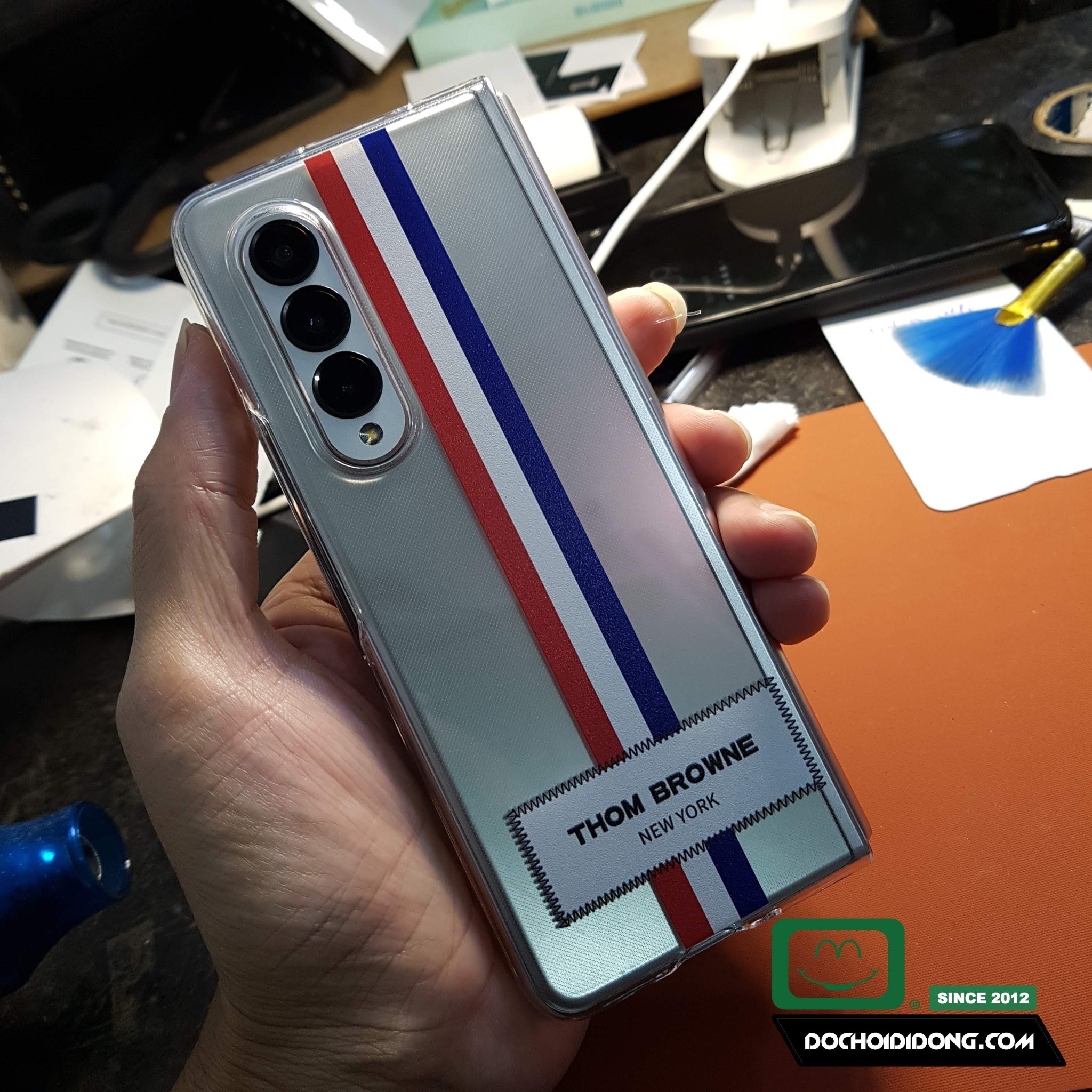 Ốp Lưng Samsung Galaxy Z Fold 3 Likgus Lưng Cứng Trong Chống Sốc