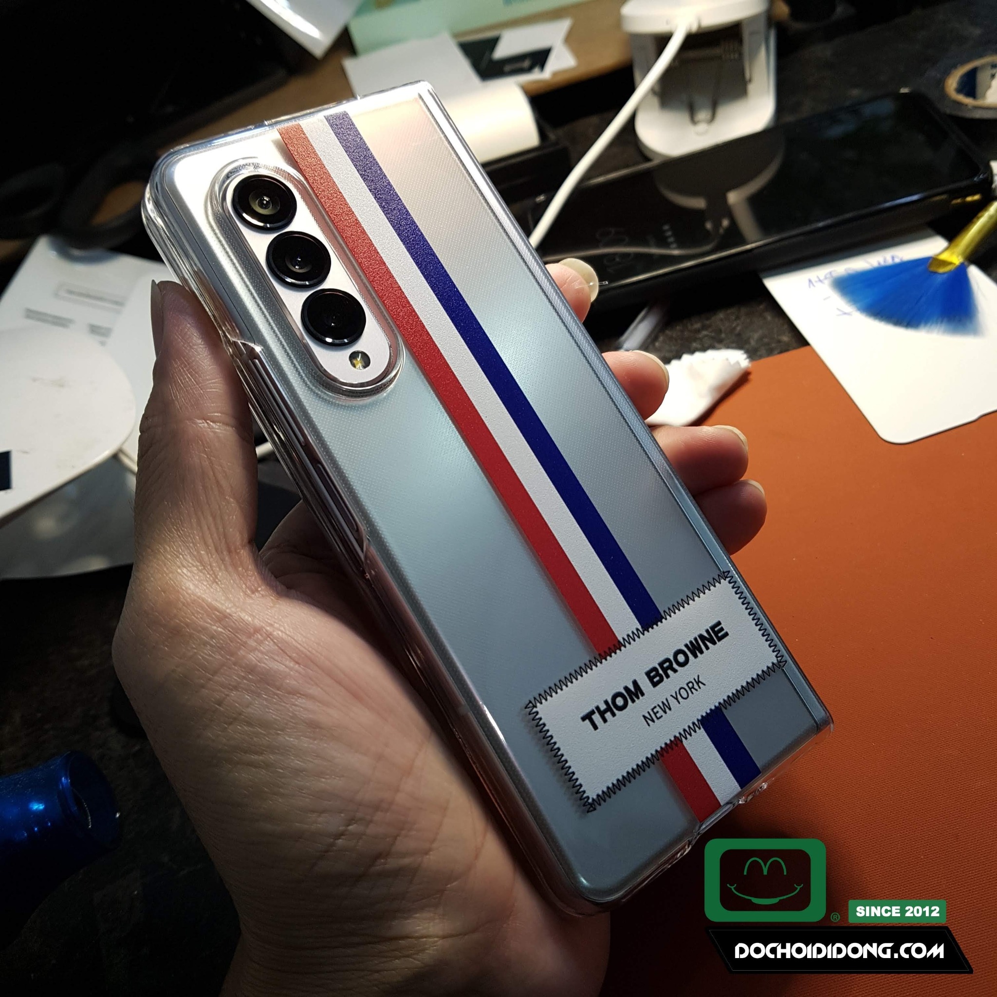 Ốp Lưng Samsung Galaxy Z Fold 3 Likgus Lưng Cứng Trong Chống Sốc