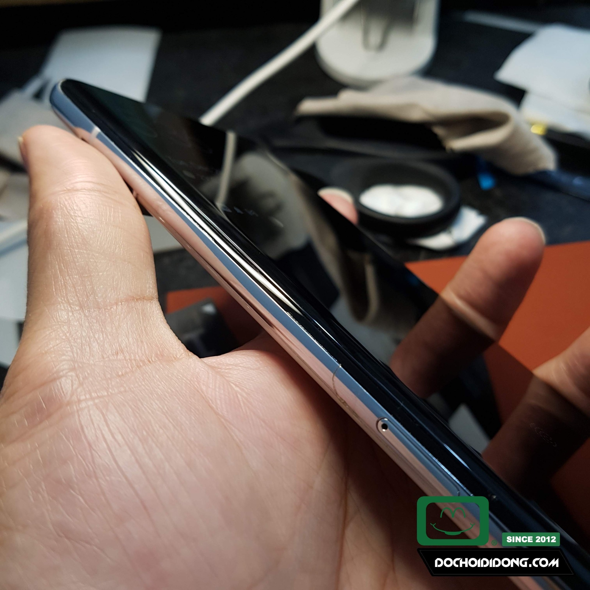 Miếng dán cường lực Google Pixel 6 Pro Zacase keo UV cao cấp