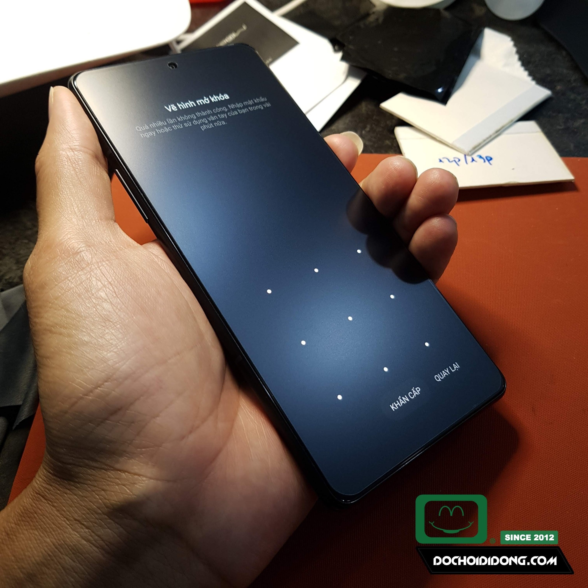 Miếng dán bảo vệ màn hình Xiaomi K40 Gaming tăng cường lực chống vỡ nguyên liệu nhựa nano cao cấp