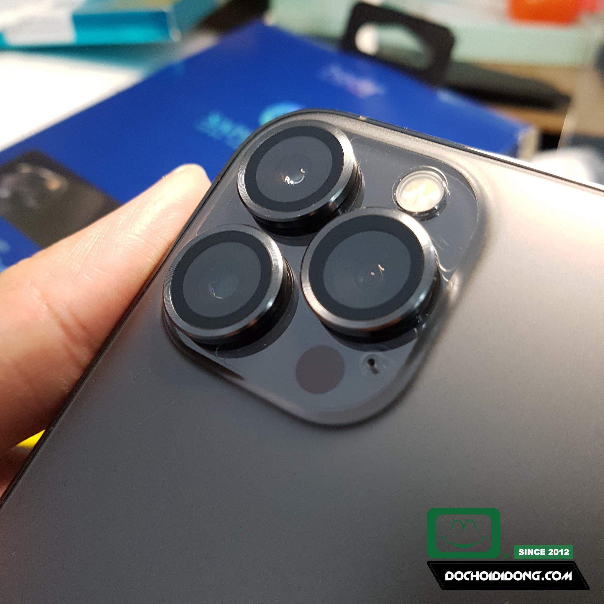 Dán Cường Lực Camera IPhone 13 Pro / 13 Pro Max Hoda Sapphire Viền Màu