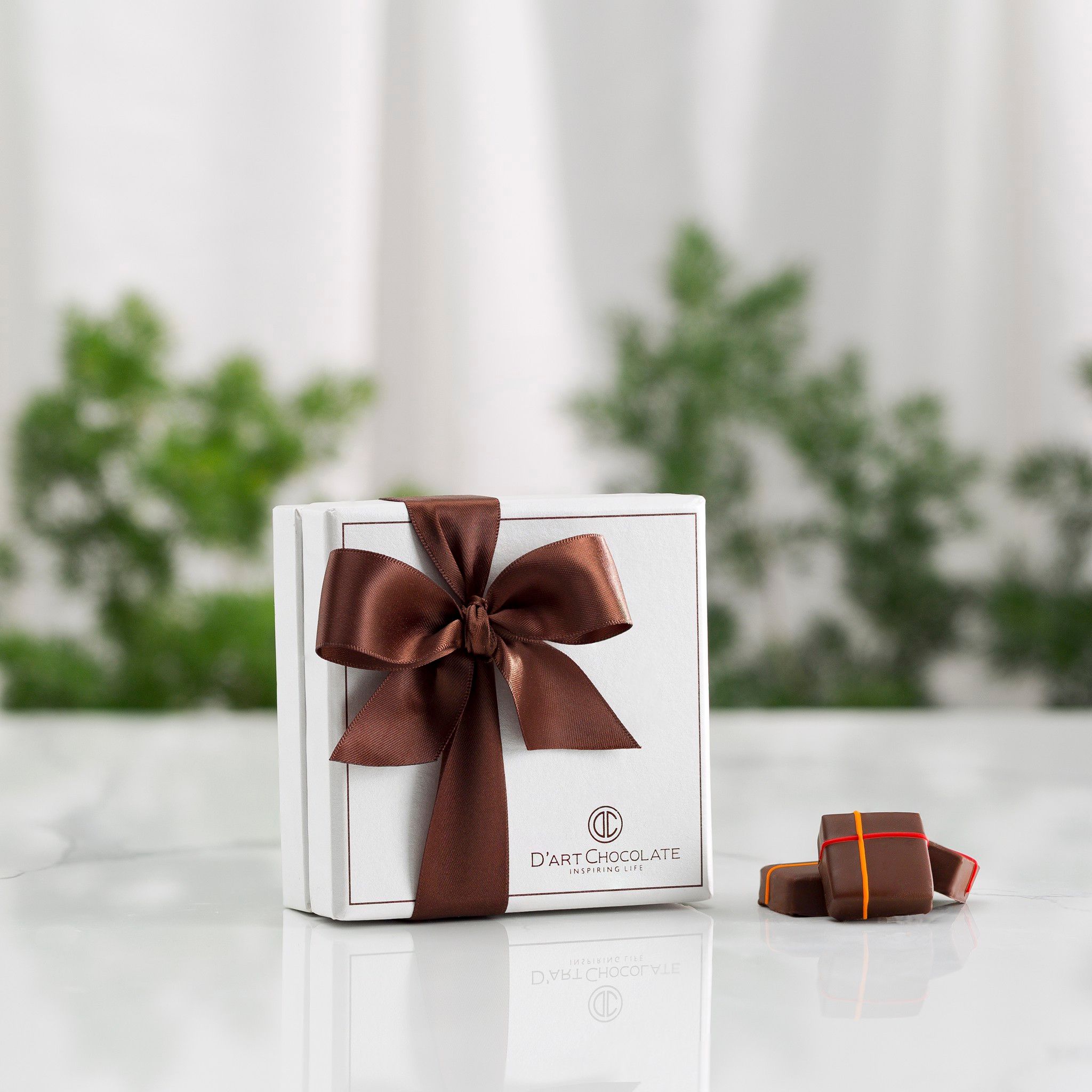 CD-HB 001 - HỘP SOCOLA NGHỆ THUẬT HAPPY BIRTHDAY 08X08CM