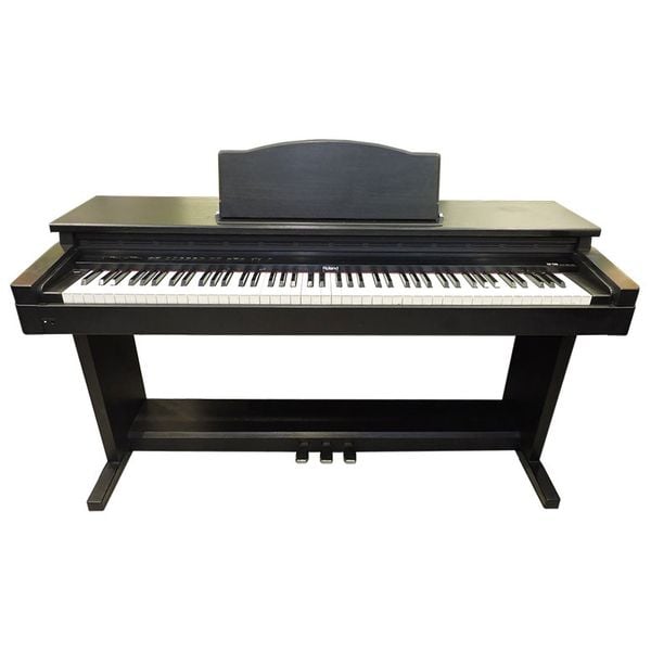 Piano roland hp 2700 deals