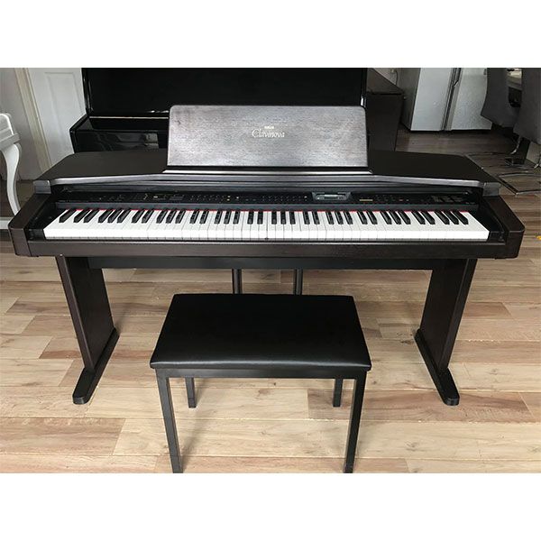 n Piano i n Yamaha CVP 87 Piano BT