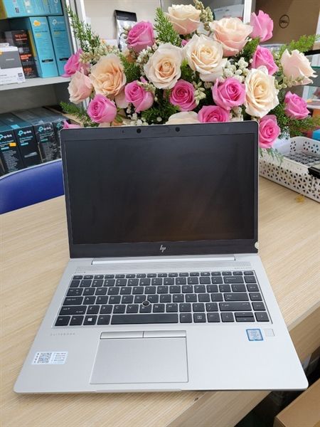 Laptop HP 840 g5 cũ i5-8250U / Ram 8GB / SSD 256GB / 14 inch / màu bạc