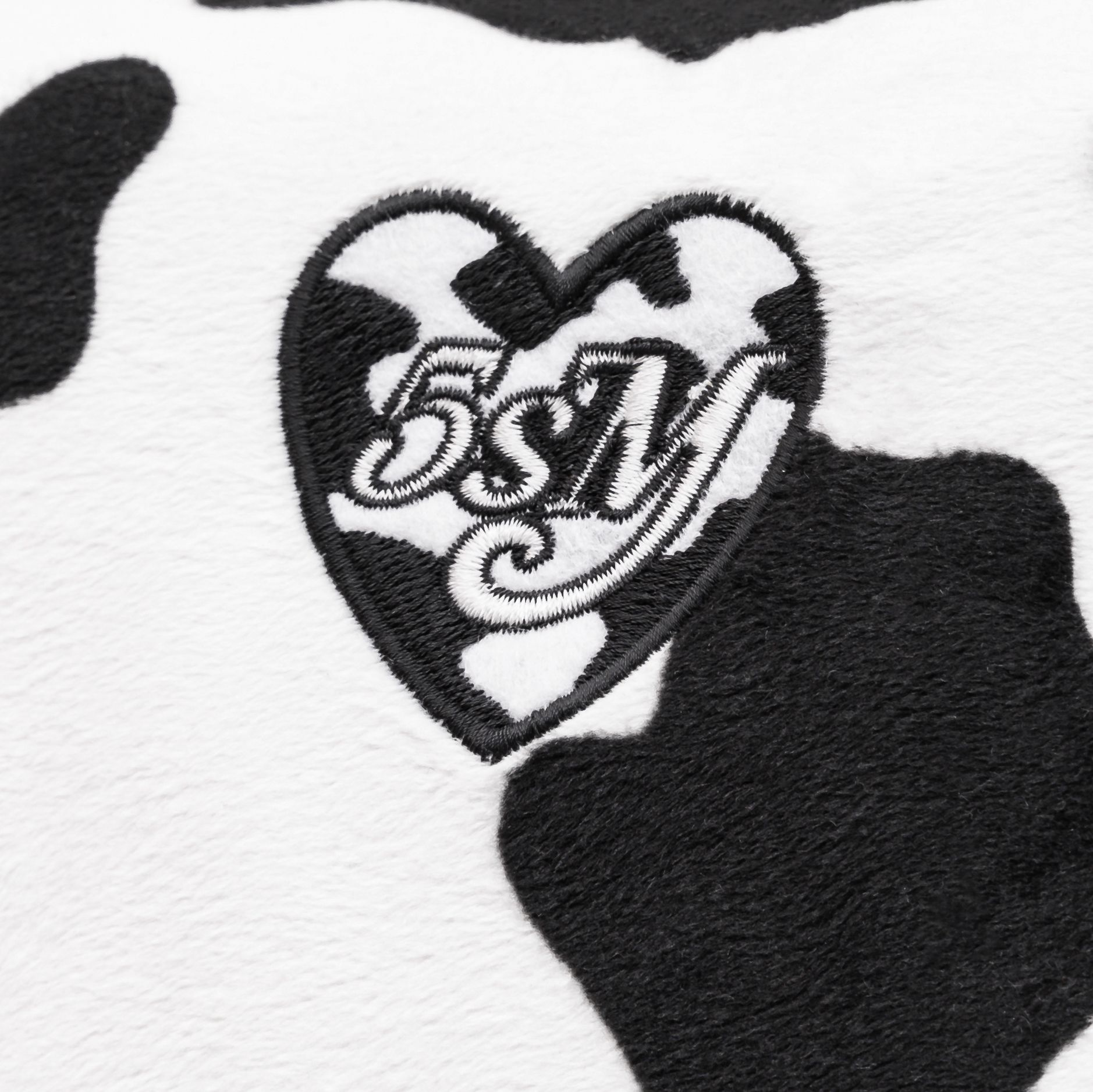 Heart Bag V2 (logo trắng đen)