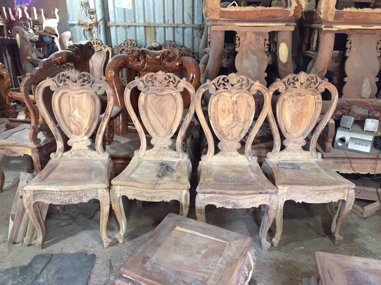 BỘ GHẾ ĂN Louis 2