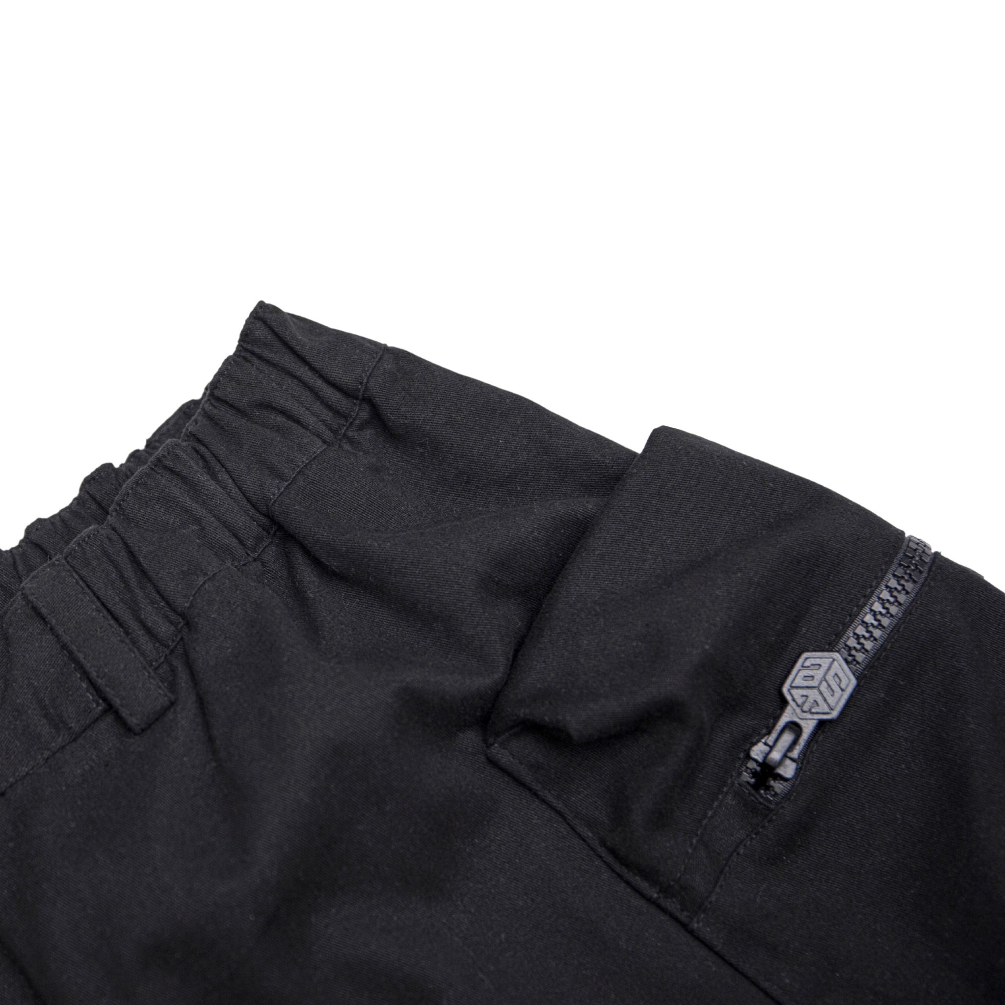 SWE FLARED CARGO PANTS - BLACK