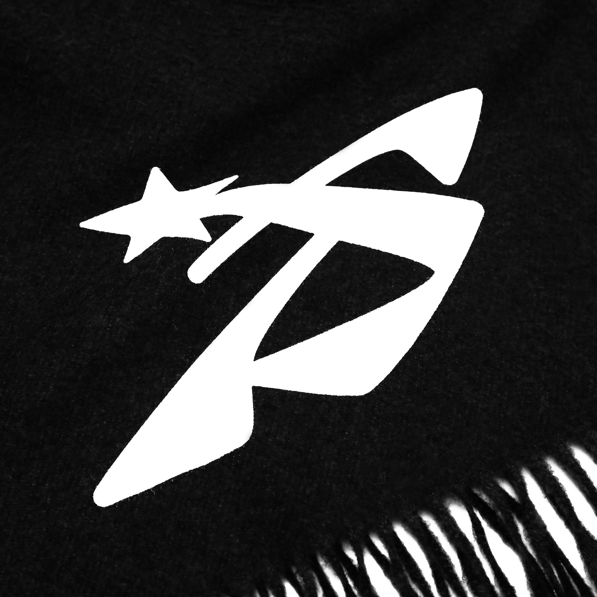 TRADEMARK SCARF - BLACK