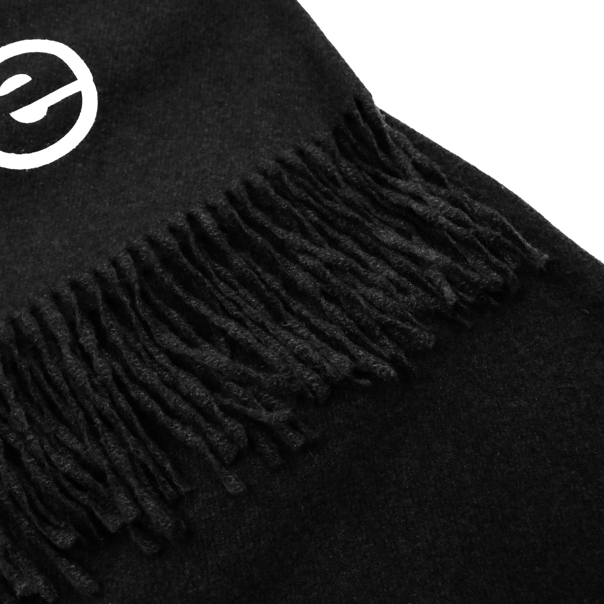TRADEMARK SCARF - BLACK