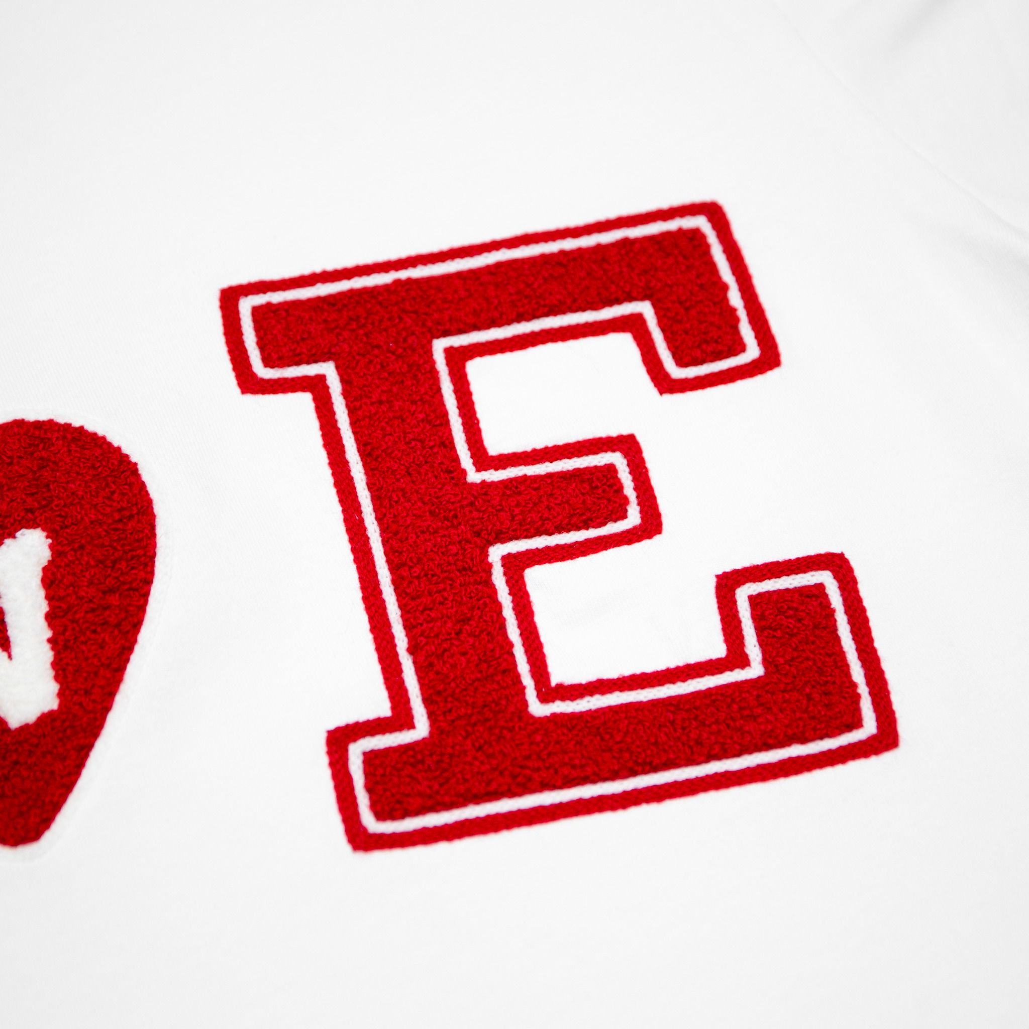 SWE PATCH TEE - WHITE