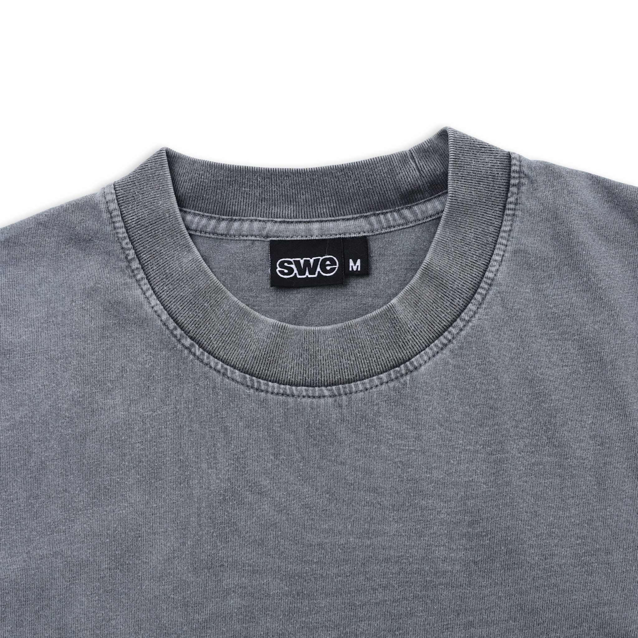 SWE BADGE TEE - GRAPHITE