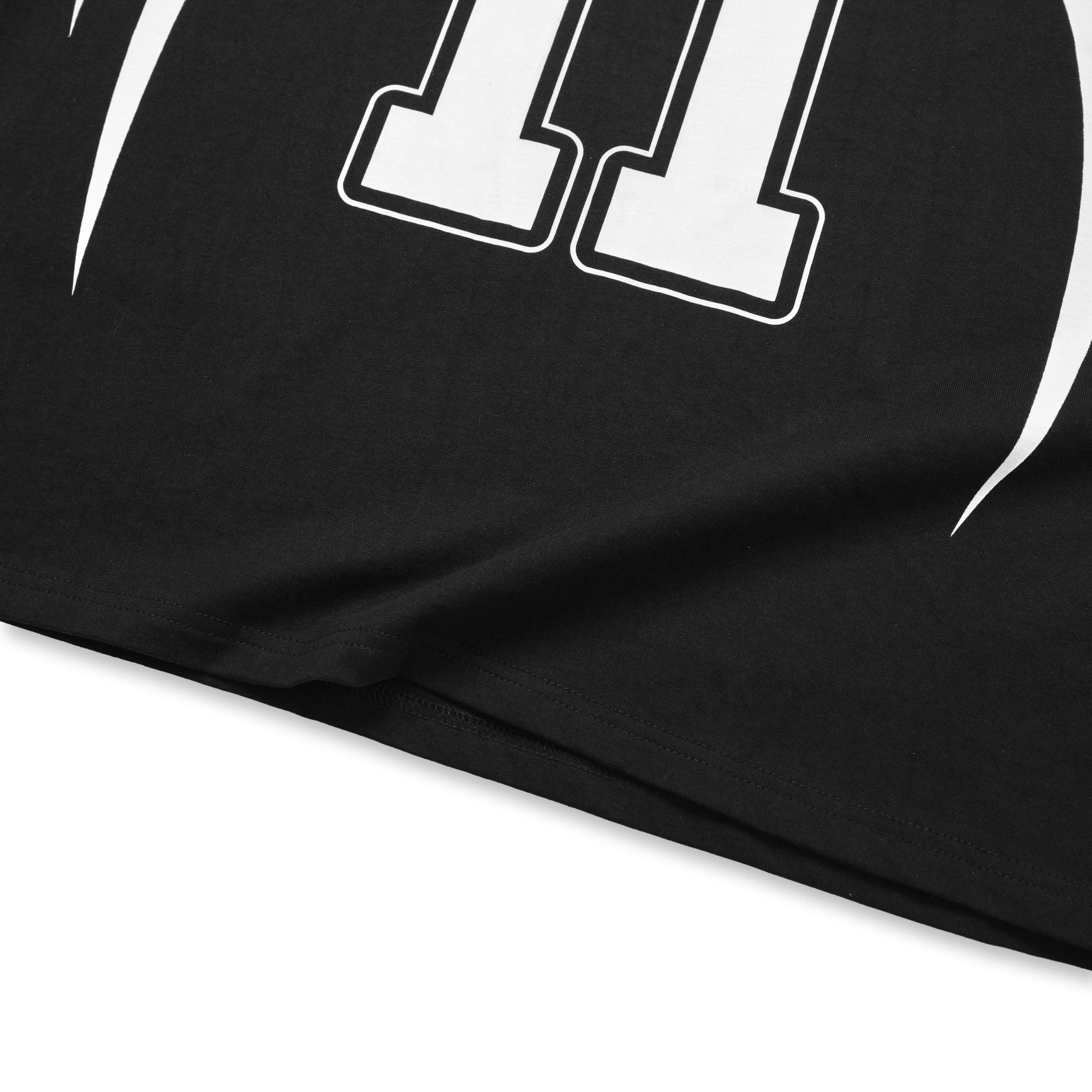 HOOK TEE - BLACK