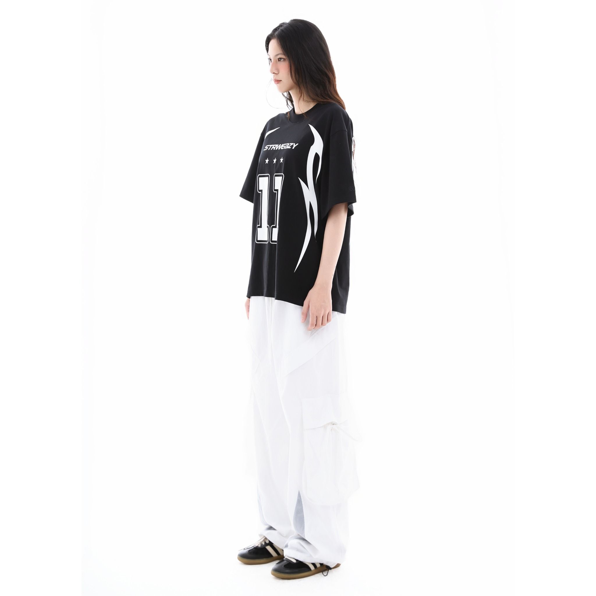 HOOK TEE - BLACK