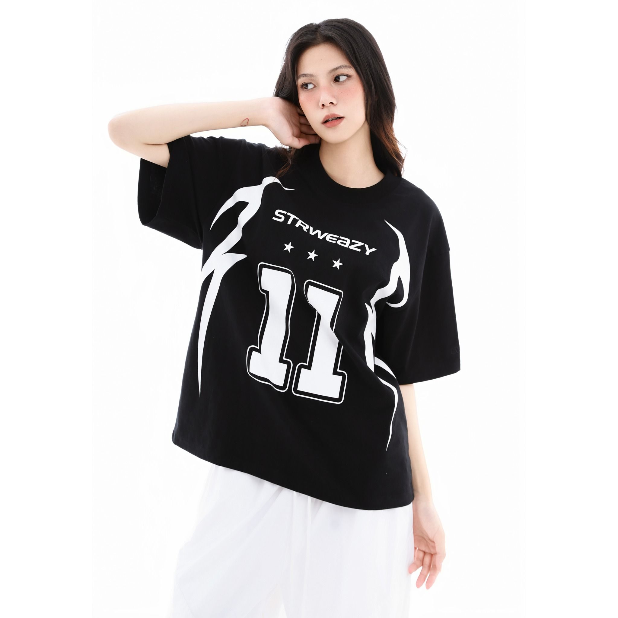 HOOK TEE - BLACK