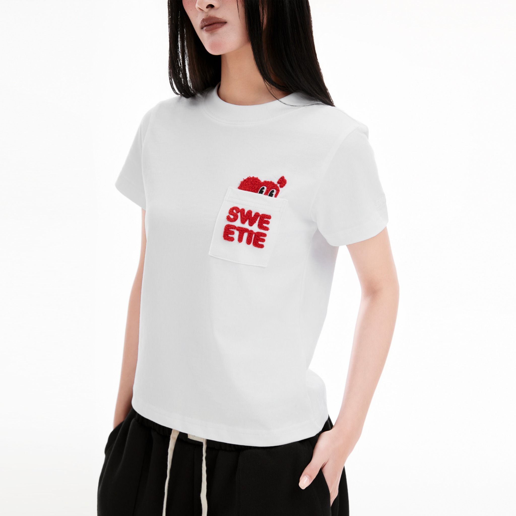 PEEKING POCKET BABY TEE - WHITE
