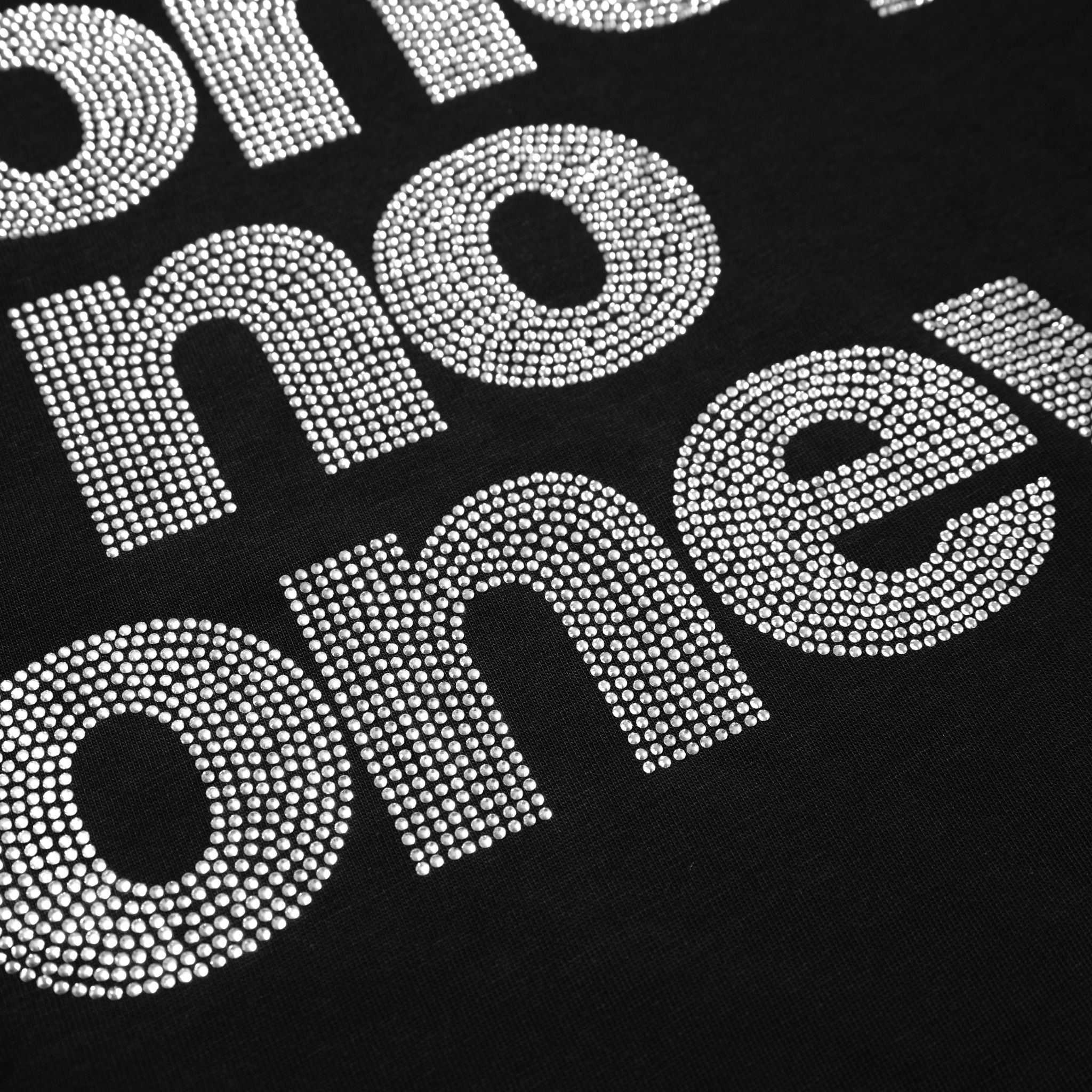 SWE HONEY TEE - BLACK