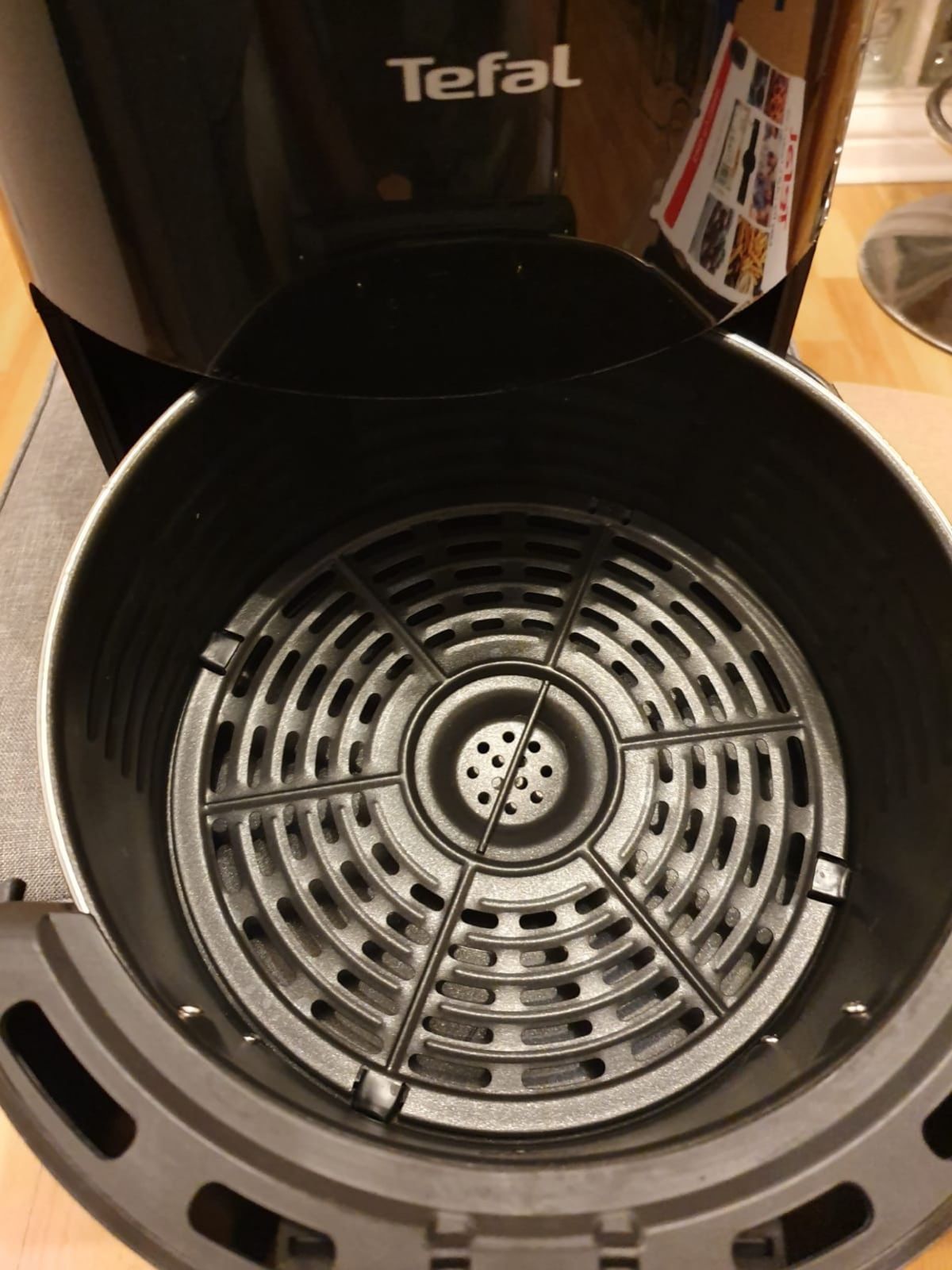 ( Hàng đặt trước ) Nồi chiên không dầu cơ Tefal EY201840