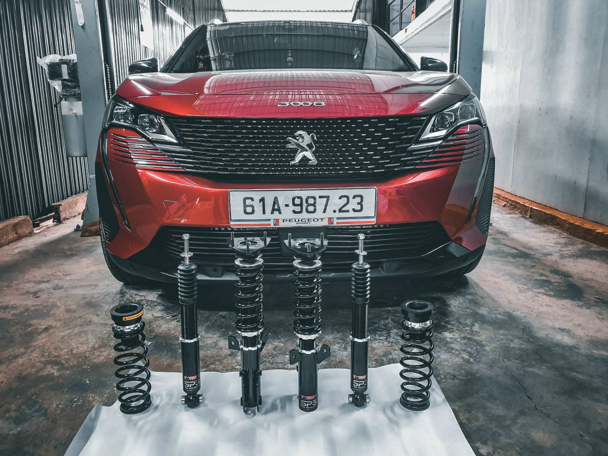 Giảm xóc ô tô Titan PEUGEOT 3008