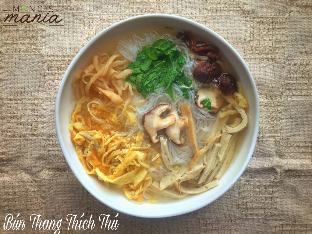 Bún Thang Thích Thú (Noodle with salted radish, Ginger broth, mushroom)