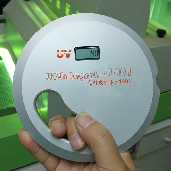 Máy đo năng lượng UV