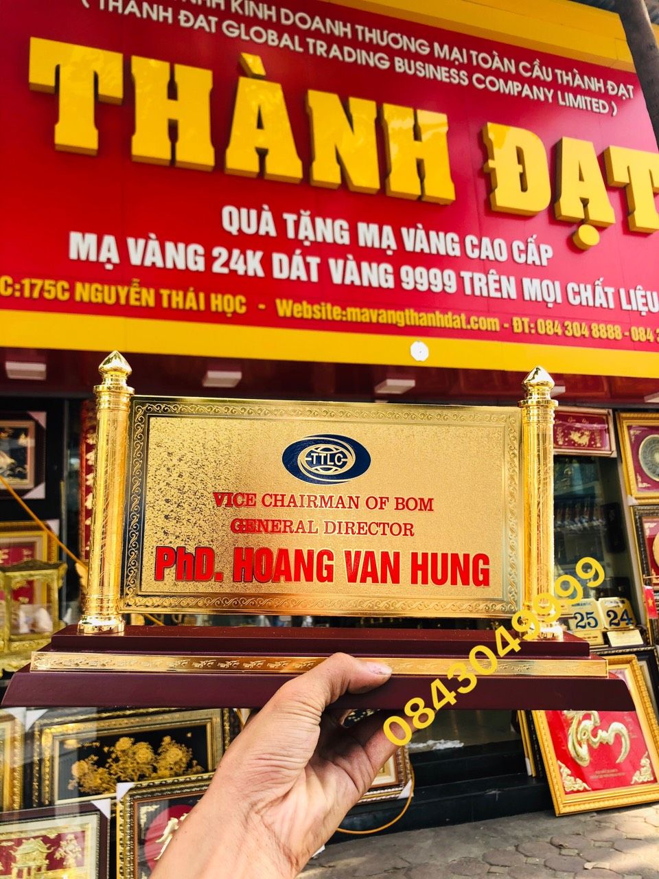  Biển Chức Danh Cột Mạ Vàng 02 