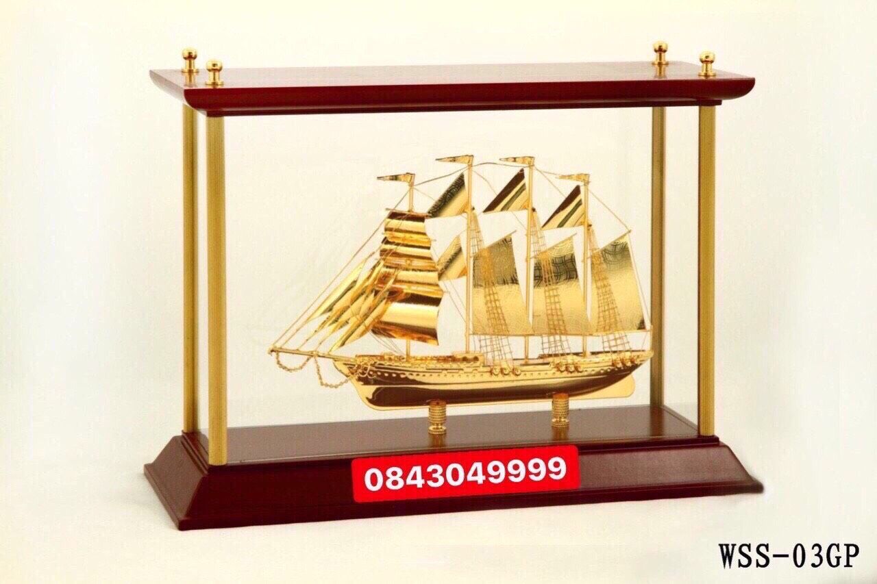 Thuyền Buồm Cột Đồng Mạ Vàng 24K - S03