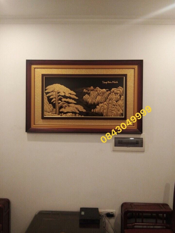 Tranh Tùng Đón Khách khắc vàng 9999