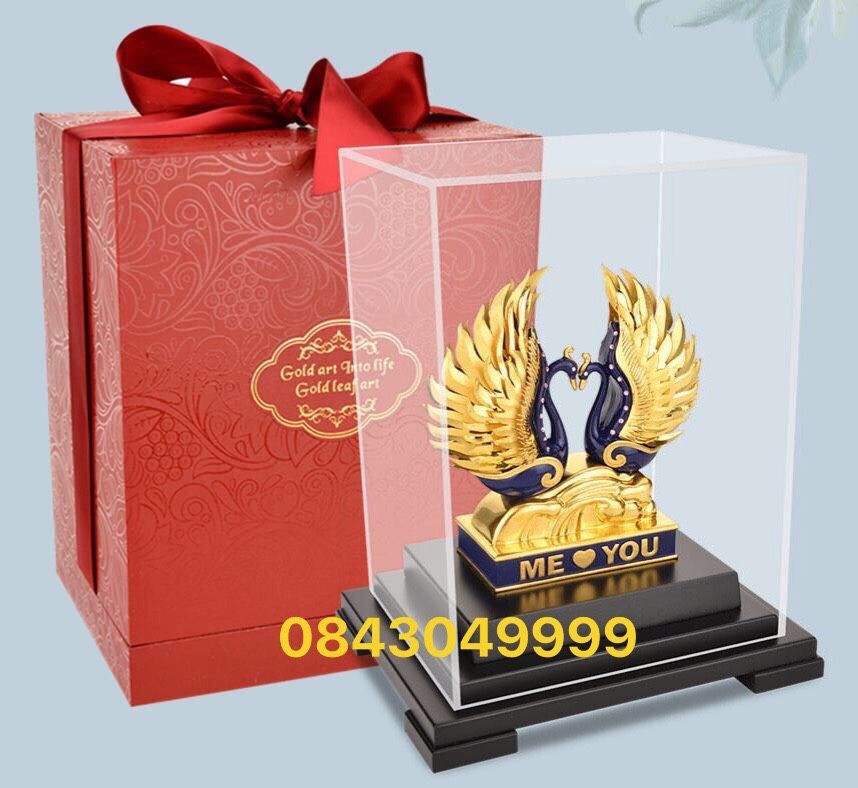 Quà Tặng Ngày Cưới Mạ Vàng