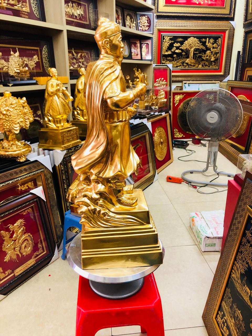 Tượng Trần Hưng Đạo Dát Vàng 9999 Cao 65
