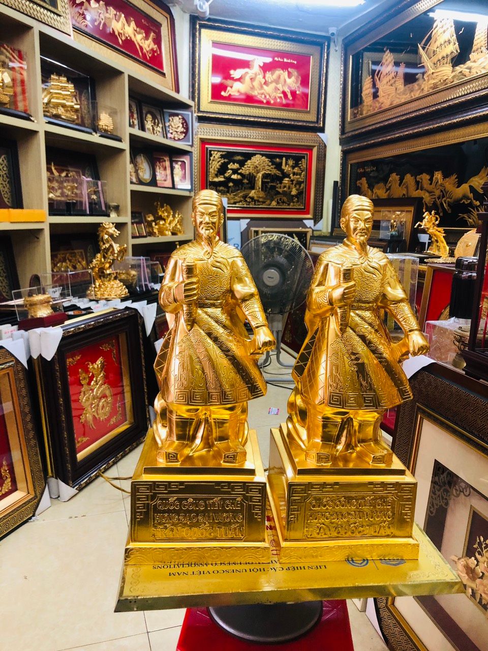 Tượng Trần Hưng Đạo Dát Vàng 9999 - 50cm
