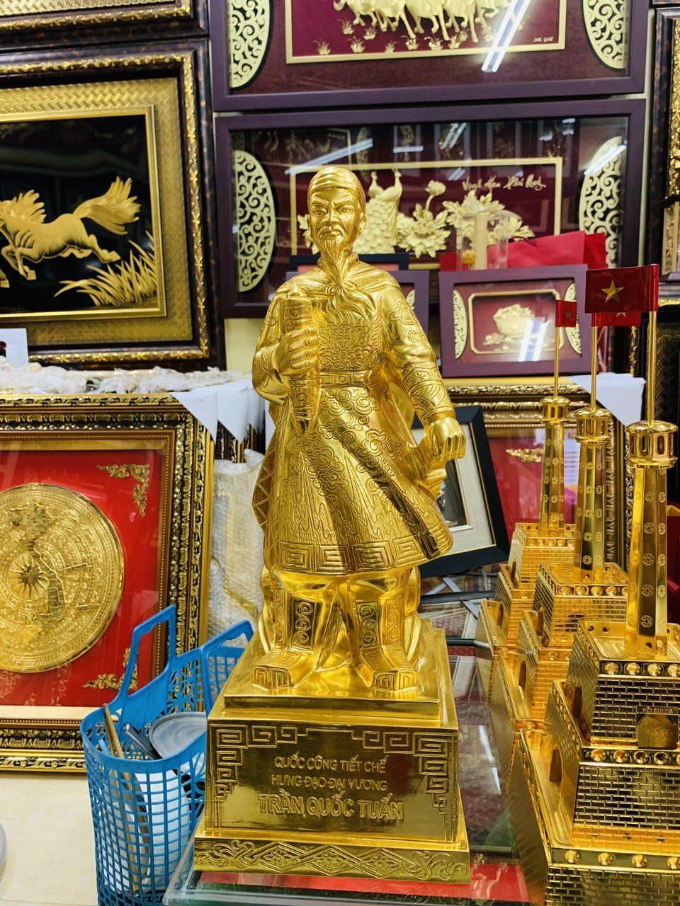 Tượng Trần Hưng Đạo Mạ Vàng 24K Cao 50