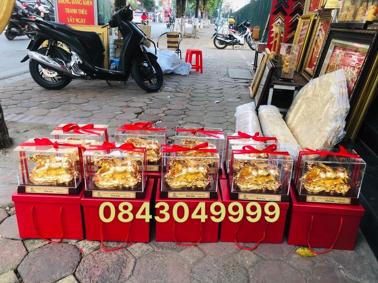 Trâu Mạ Vàng 24K Cao Cấp