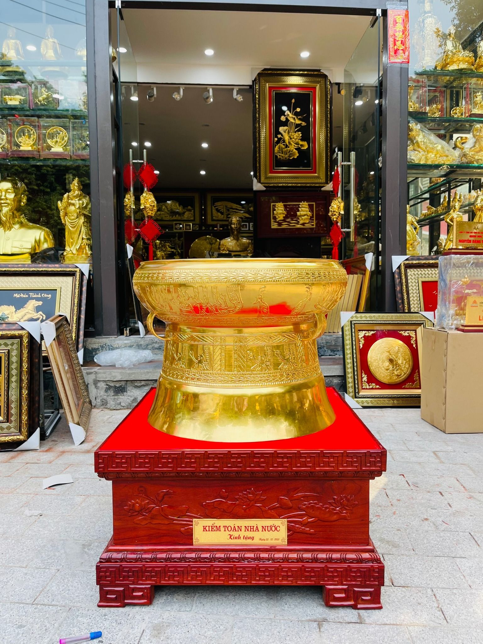 Quả Trống Phi 60 Dát Vàng 9999