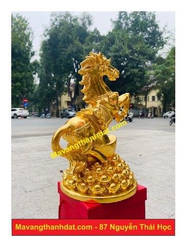 Tượng Ngựa Dát Vàng 9999