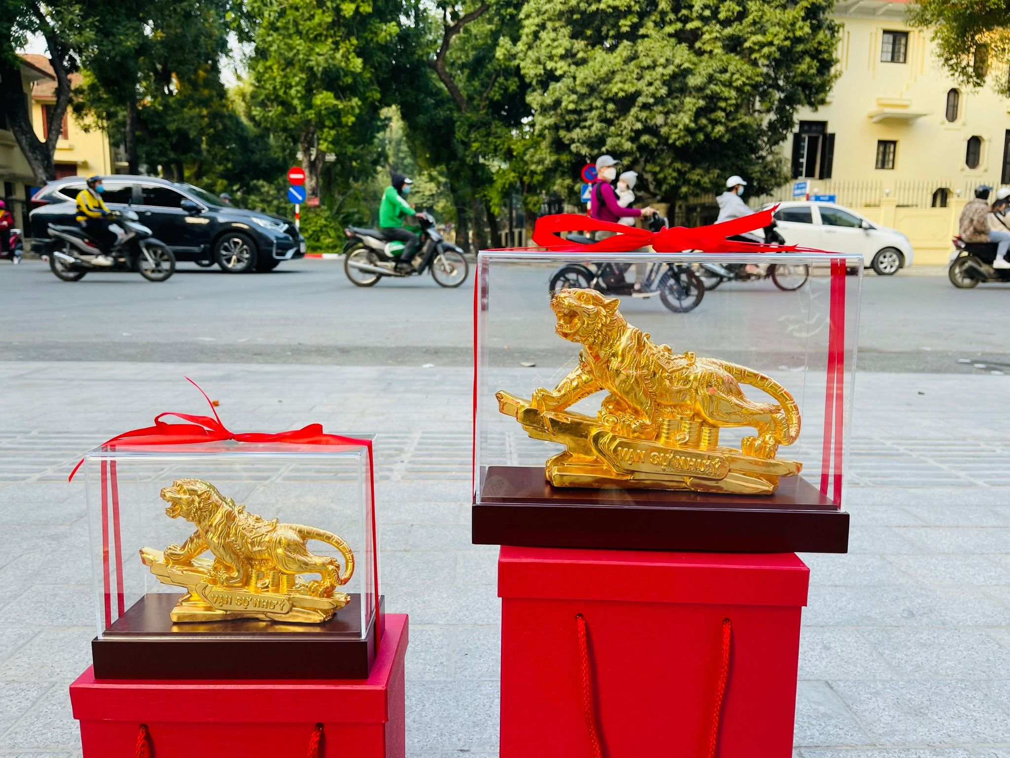 Hổ Vạn Sư Như Ý Dát Vàng 9999 - 24