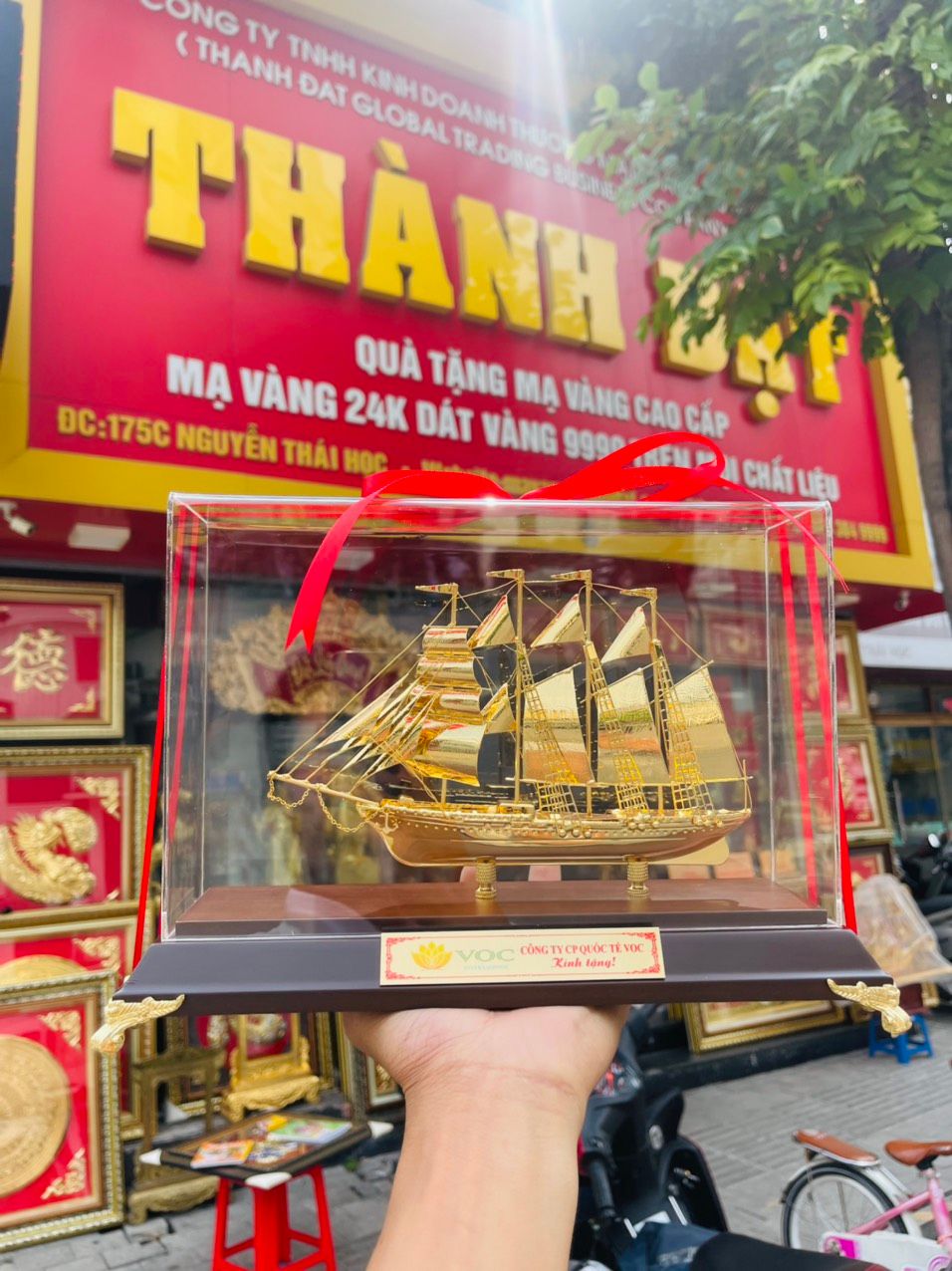 Thuyền Buồm Mạ Vàng - S07
