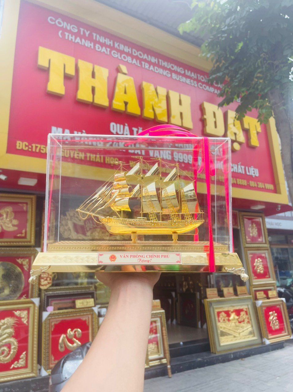 Thuyền Buồm Mạ Vàng Đế Đồng - S03