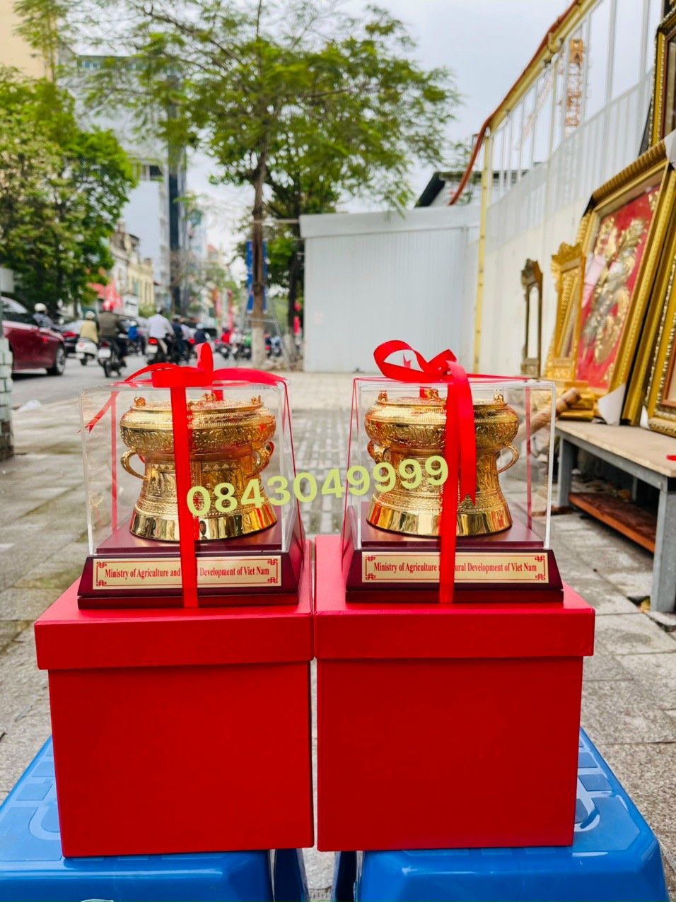 Quả Trống Đồng Mạ Vàng Phi 12cm