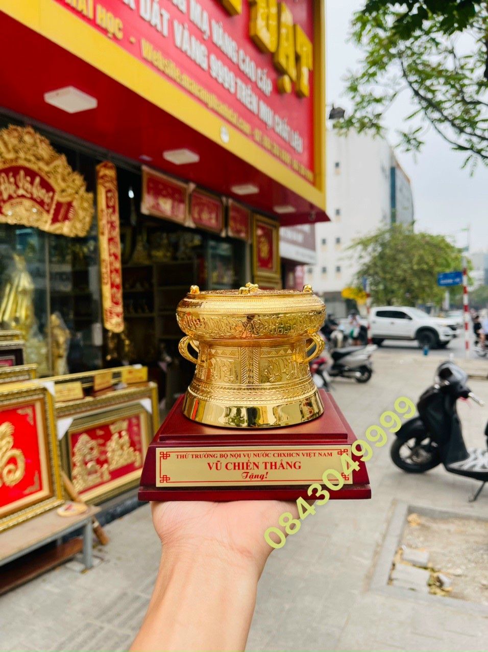 Quả Trống Đồng Mạ Vàng Phi 12cm
