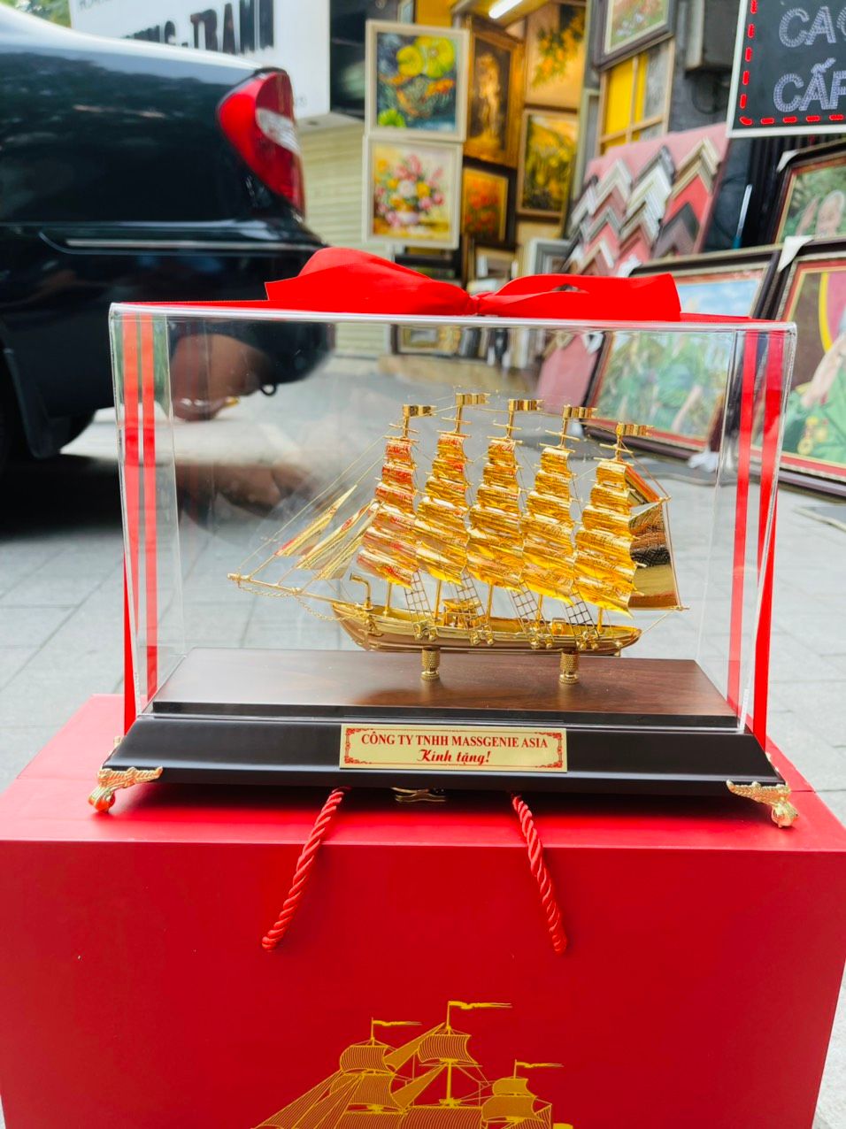 Thuyền Buồm Mạ Vàng - S05