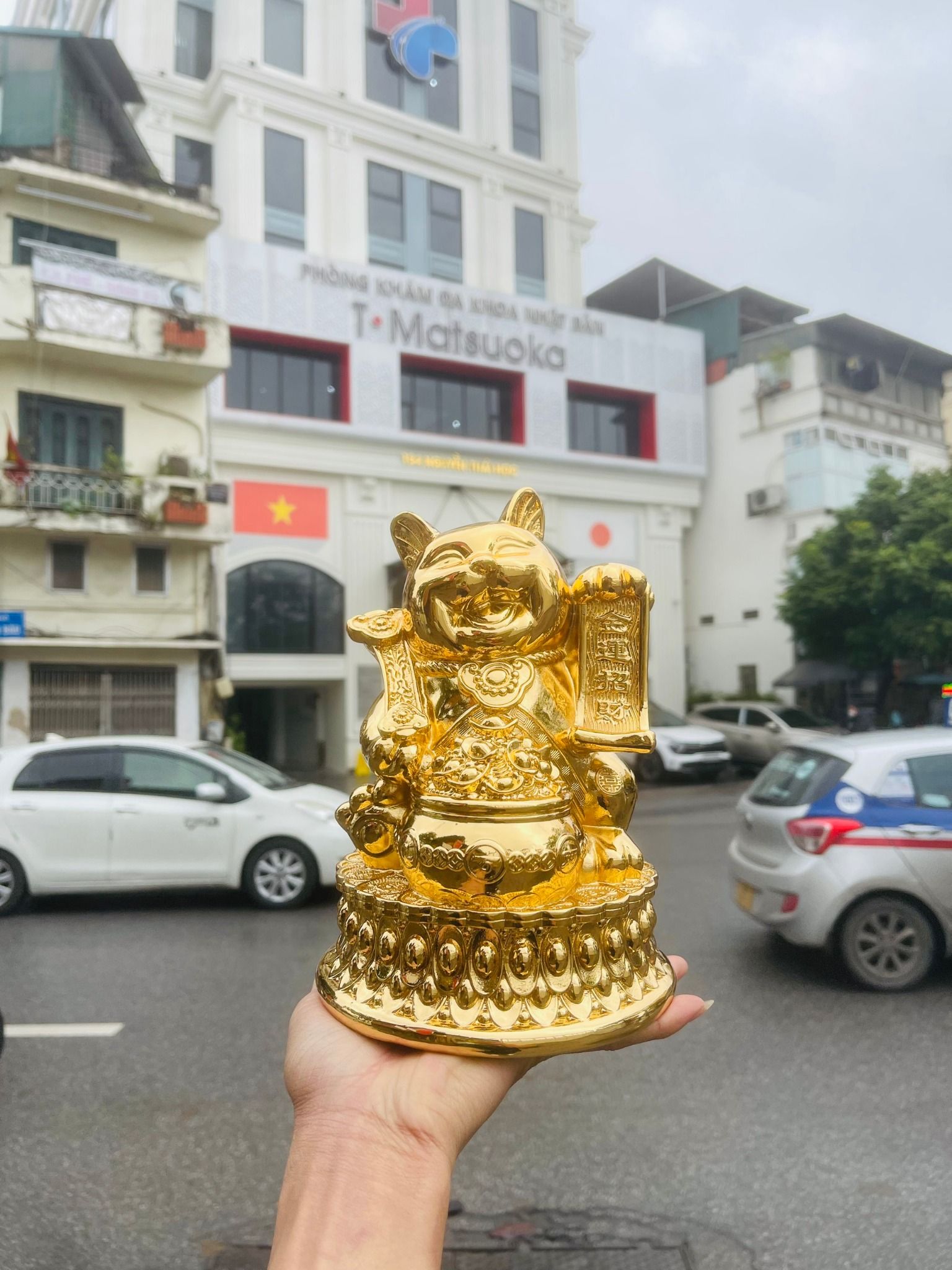 Tượng Mèo Chiêu Tài Mạ Vàng