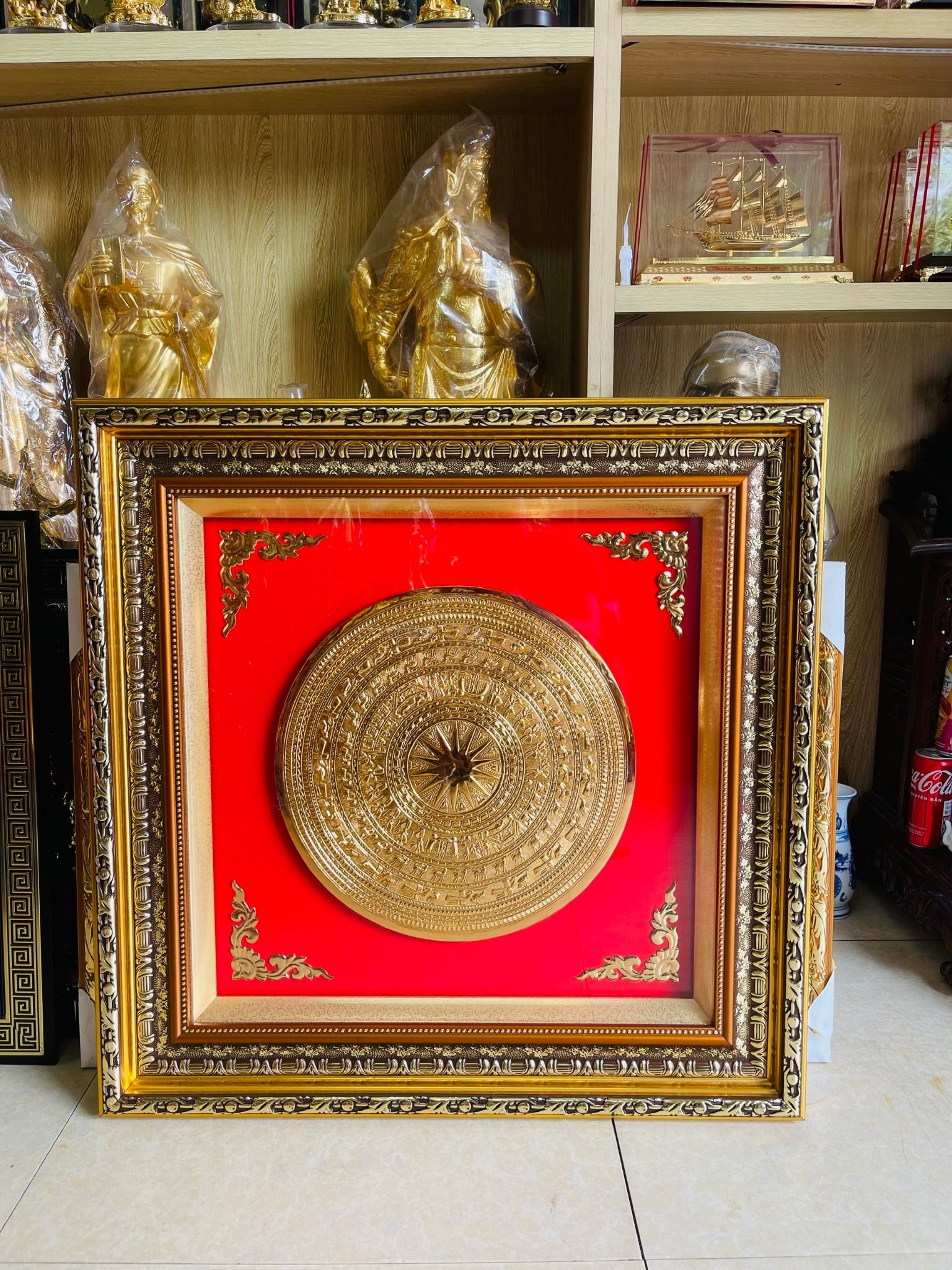 TRANH TRỐNG ĐỒNG MẠ VÀNG - 8080