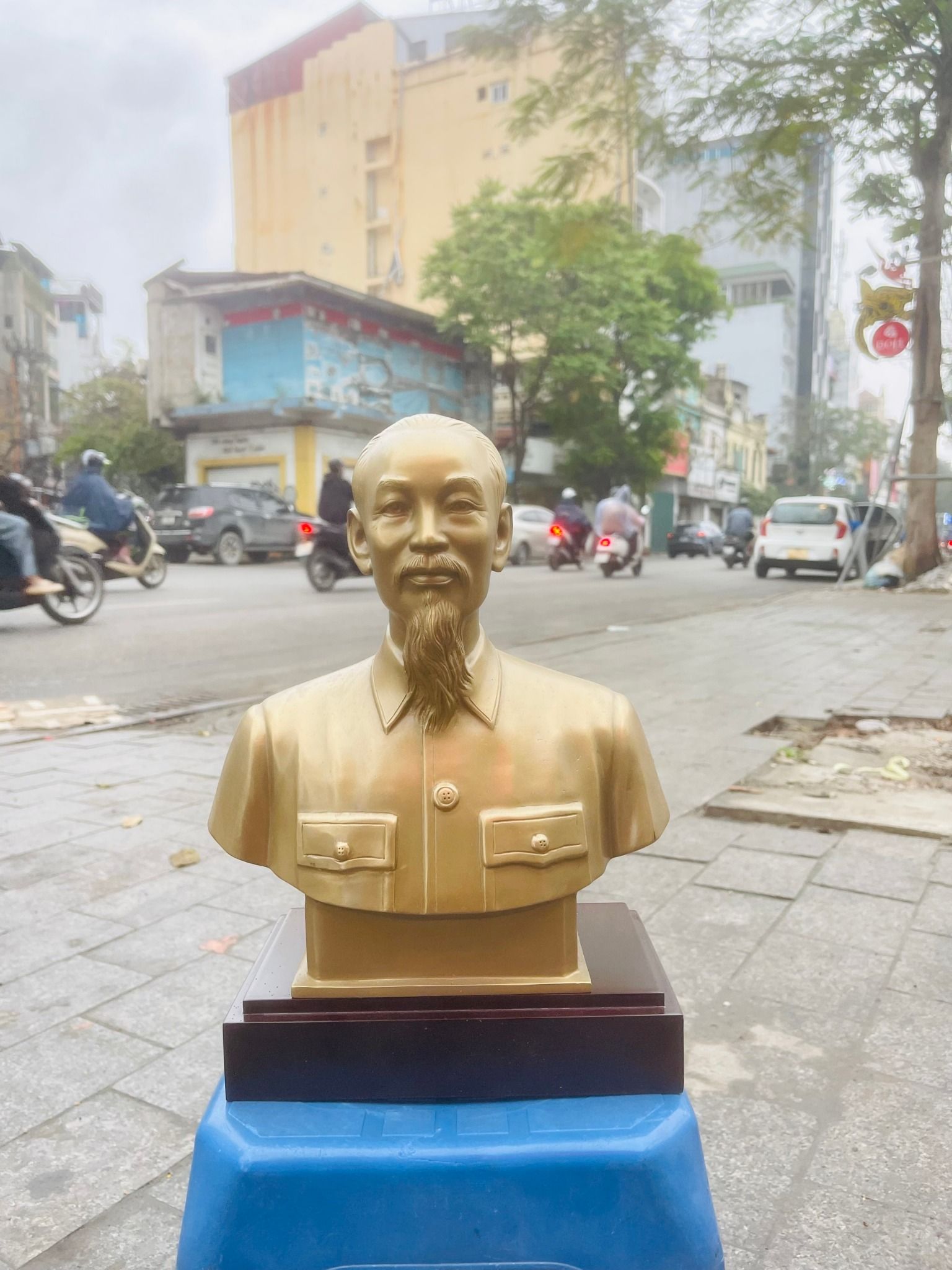 Tượng Đồng Bác Hồ - 30
