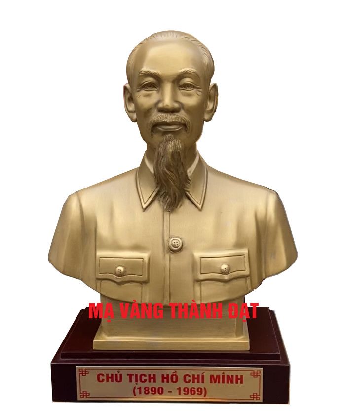Tượng Bác Hồ cao 30