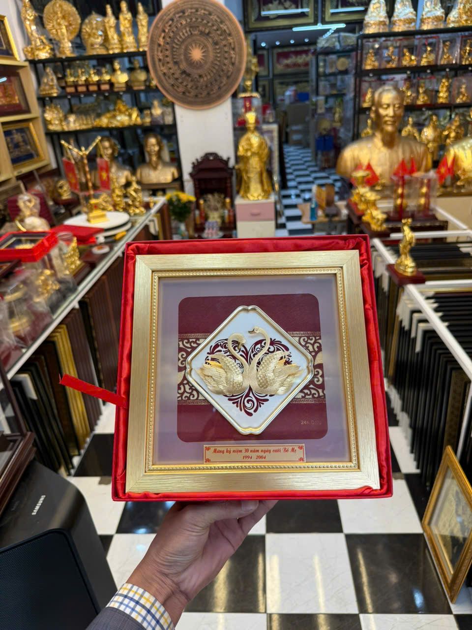Quà Tặng Đám Cưới Đôi Thiên Nga Mạ Vàng - 2424