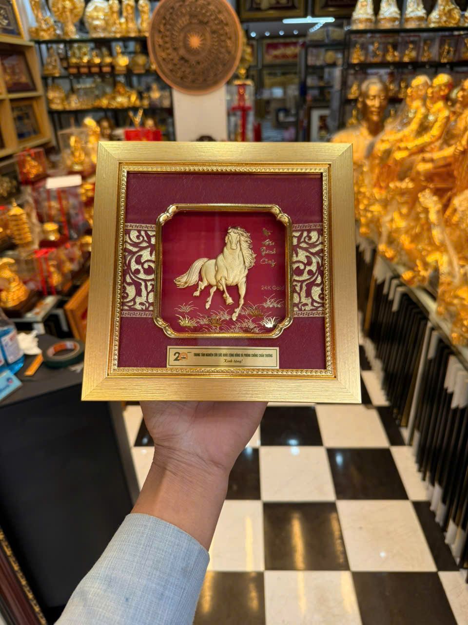 Tranh Đại Bàng Mạ Vàng - 2020