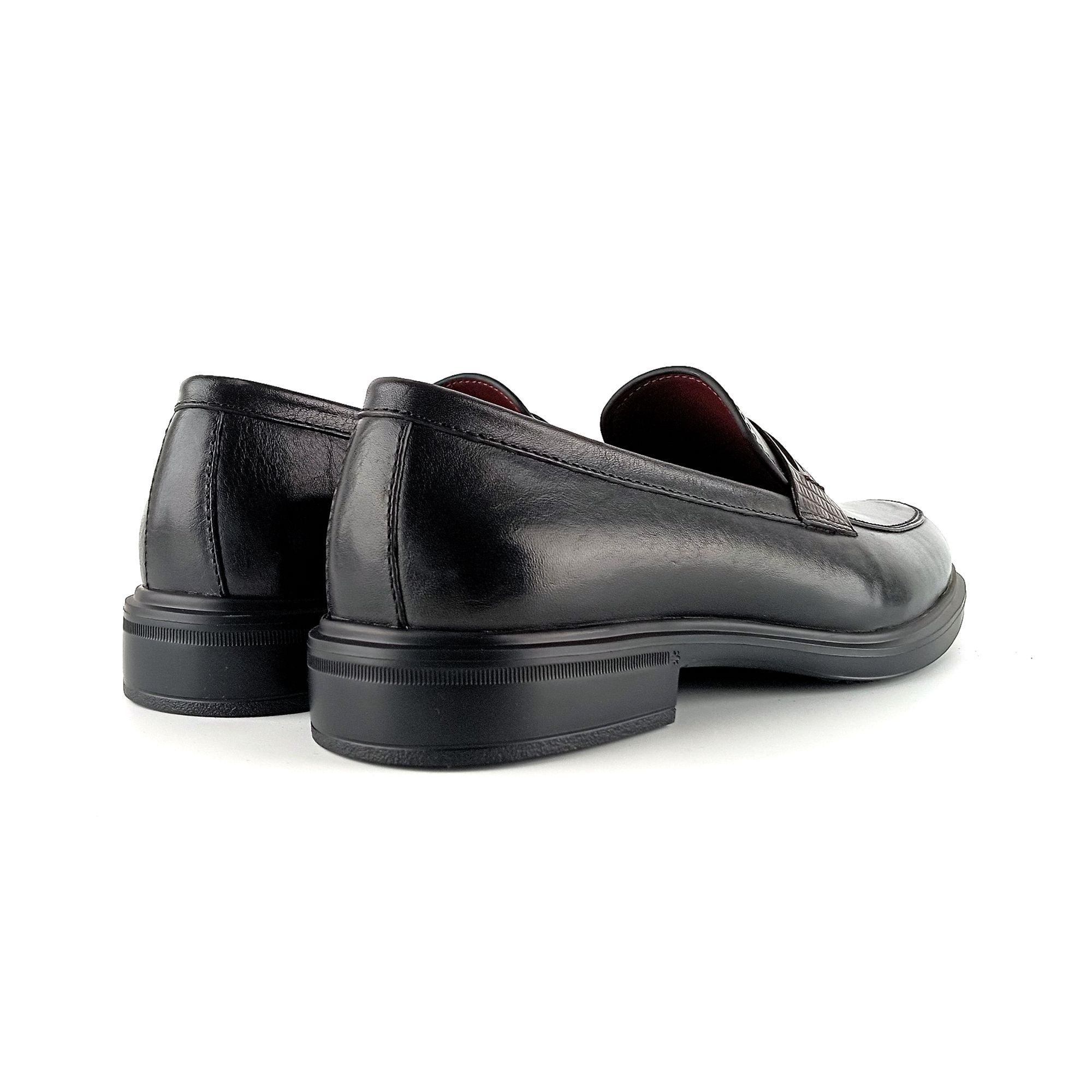 Giày Loafer Nam Đen 28MA.5
