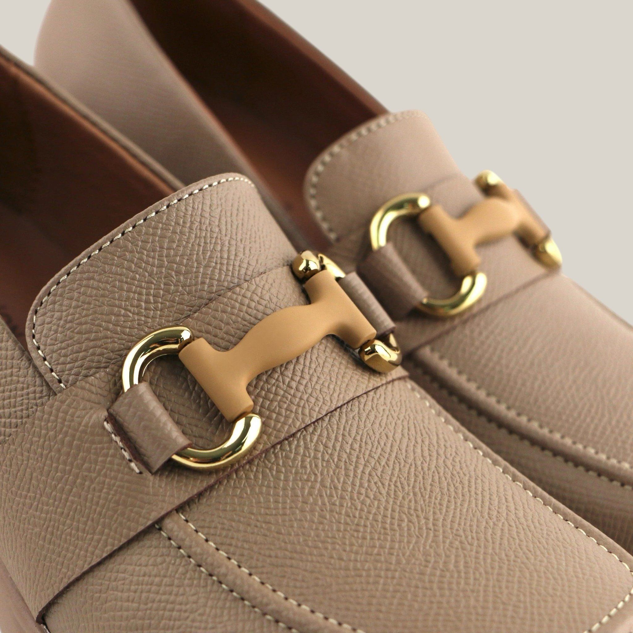 Giày Moccasin Nữ Trơn Nâu 19M.1
