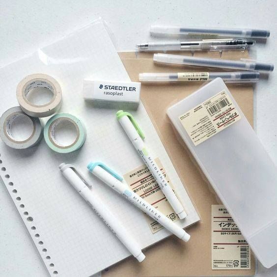 HỘP BÚT MUJI MỘT NGĂN